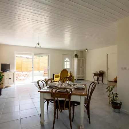 Feriehus Maison Moderne A Fossemagne, Proche Perigueux, Confort Et Activites - Fr-1-616-262